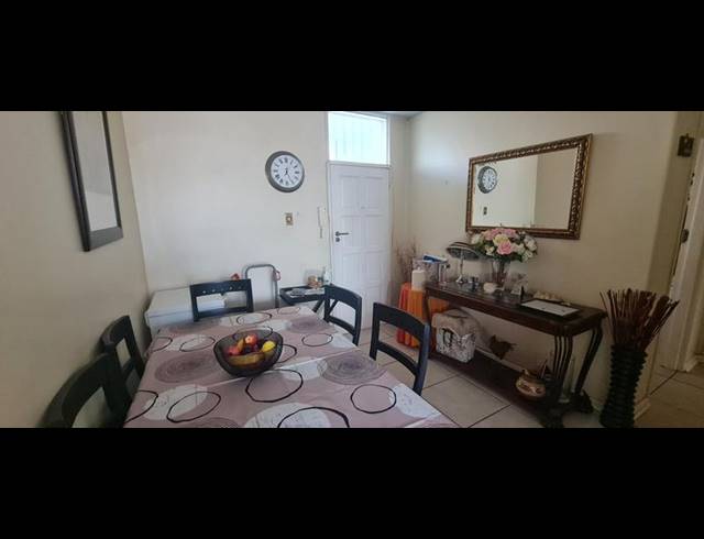 1 BEDROOM APARTMENT FOR SALE IN BEDFORD GARDENS